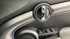 MINI Hatchback 1.5 Cooper Exclusive 5dr Auto [Comfort Pack] Petrol Hatchback